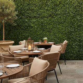 From Bland to Brand: How Greenery Panels Transform Restaurants, Cafés, and Bars into Instagram-Worthy Spaces