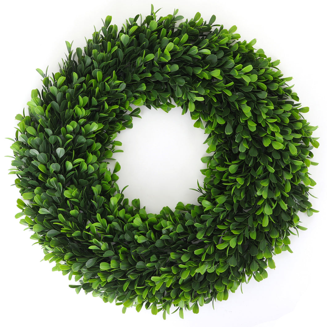Soft Touch Holly Wreath - Large